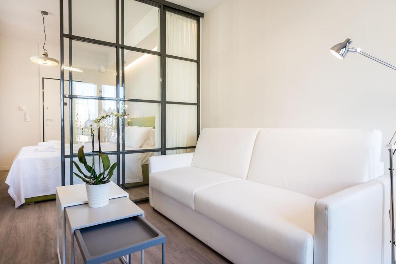 Apartamento Syntagma Modern New Flat, Large Balcony With View Atenas Exterior foto