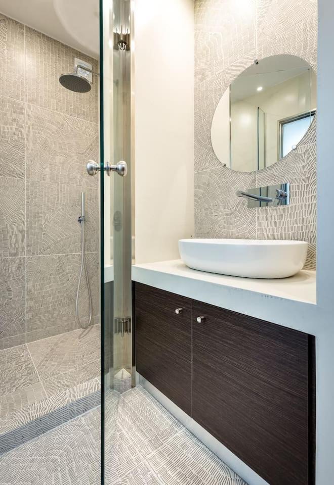 Apartamento Syntagma Modern New Flat, Large Balcony With View Atenas Exterior foto