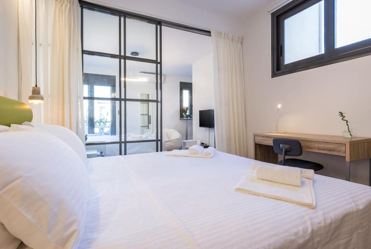 Apartamento Syntagma Modern New Flat, Large Balcony With View Atenas Exterior foto